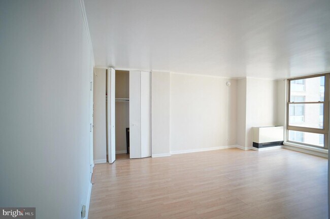 Foto del edificio - 1260 21st St NW