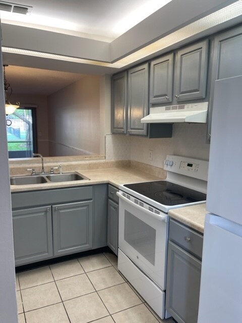 Foto del edificio - 2924 S Semoran Blvd