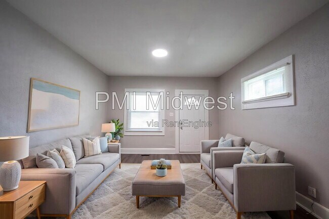 Foto del edificio - 411 W 40th St
