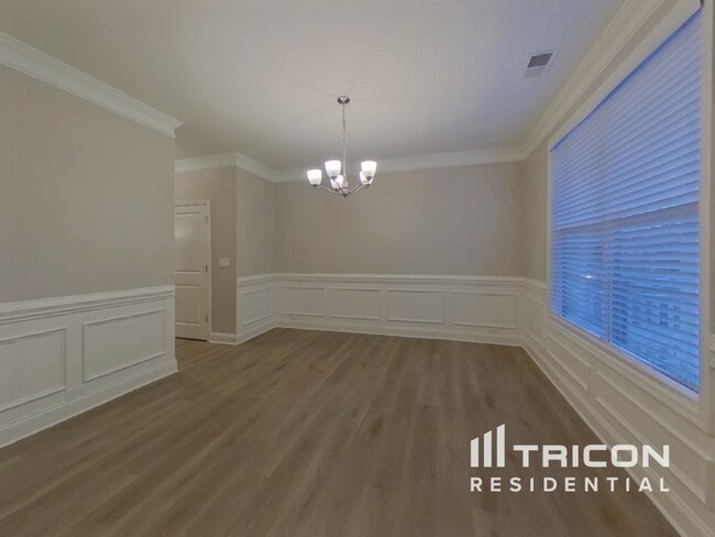 Building Photo - 3913 Norman View Dr