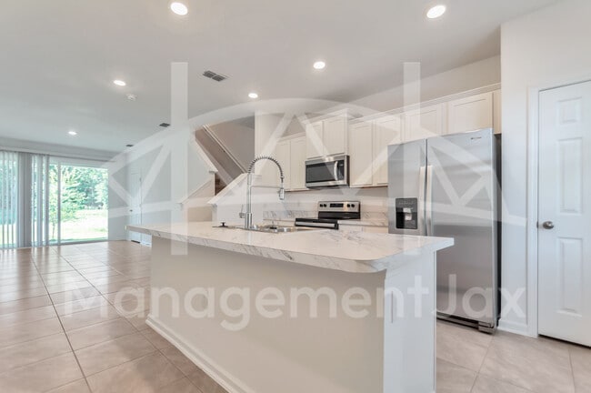 Building Photo - 8313 Asteroid St