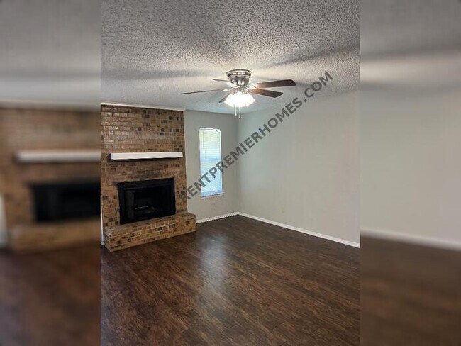 Foto del edificio - 3913 Hiddleston Cir