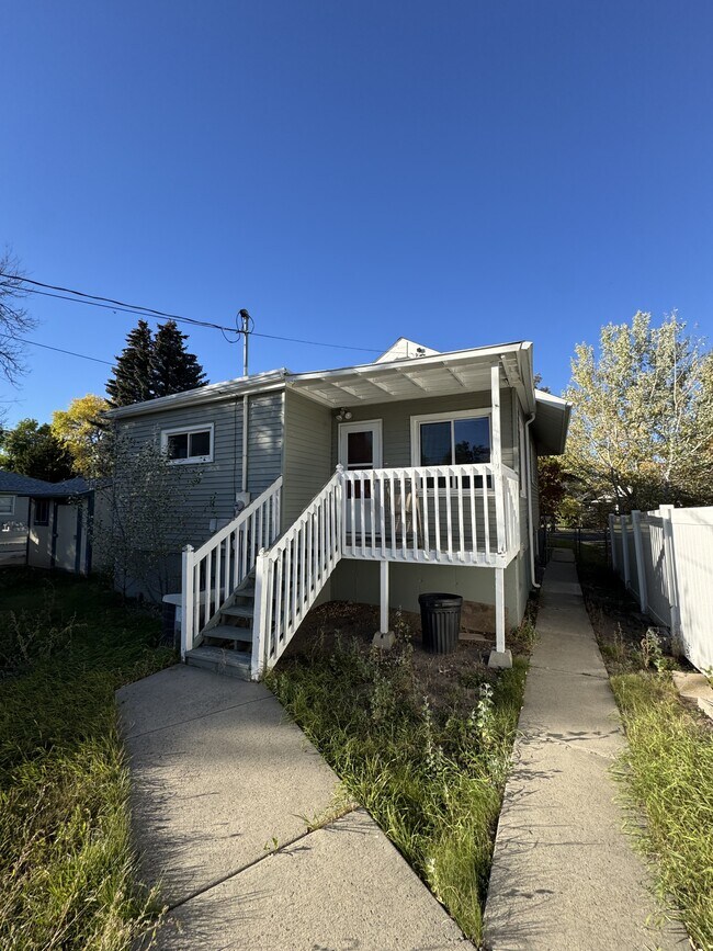 Foto del edificio - 3222 2nd Ave N