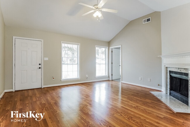 Building Photo - 108 Star View Cir