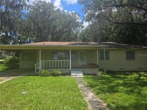 Building Photo - 407 SE 28th Ave