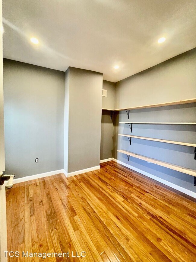 Foto del edificio - 3 br, 1 bath House - 2125 West Seybert Street