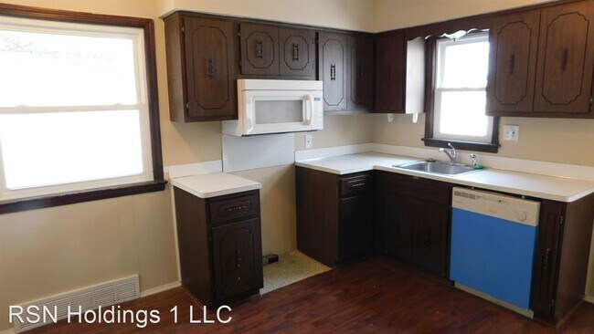 Building Photo - 3 br, 1 bath House - 4702 LONGWOOD AVE