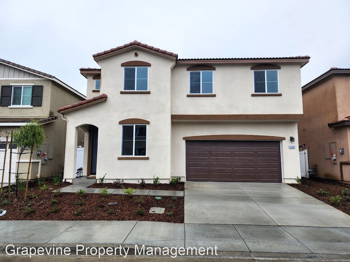 5 br, 3 bath House 36443 Shine Drive House Rental in Menifee, CA