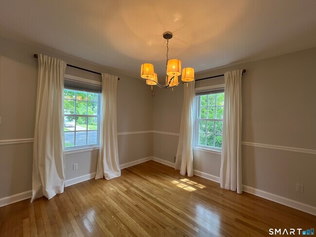 Foto del edificio - 65 Buell St