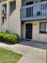 Building Photo - 5147 Westchase Ct