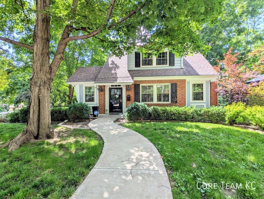 Primary Photo - Charming house in Coleman Highlands