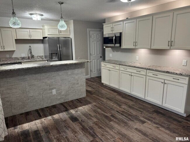 Foto del edificio - 1728 Taylor St