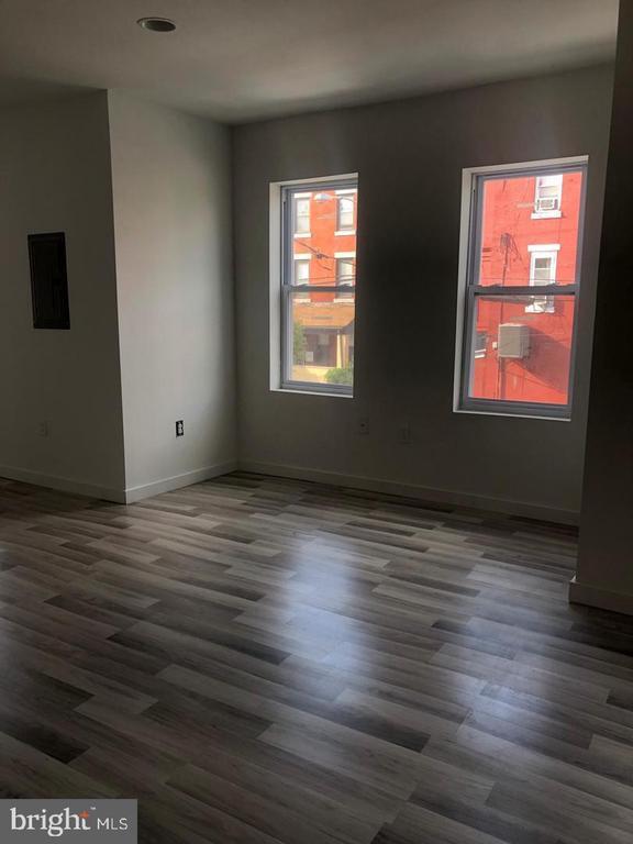 Foto del edificio - 1758 N 31st St