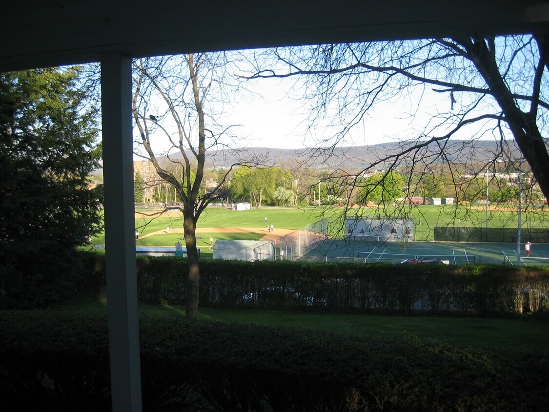Foto principal - 505 W Prospect Ave