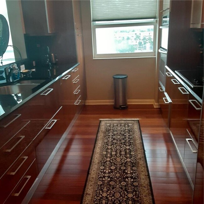 Foto del edificio - 1819 SE 17th St