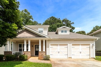 Building Photo - 468 Darbys Run Ct