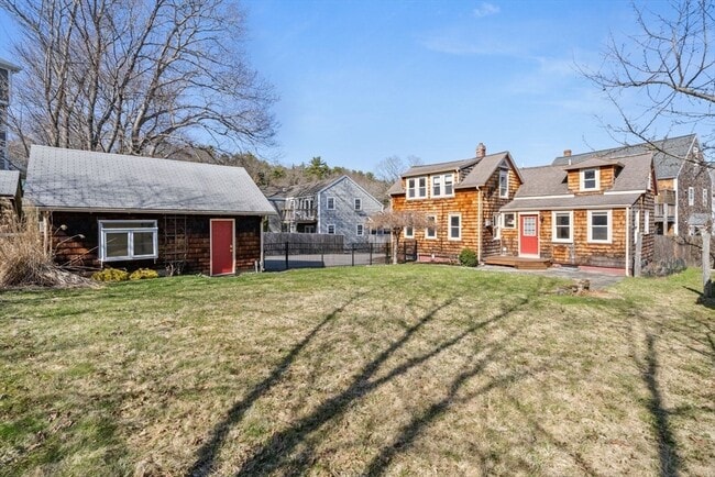 Building Photo - 14 Morse Ct