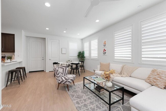 Building Photo - 401 Camino Ruiz