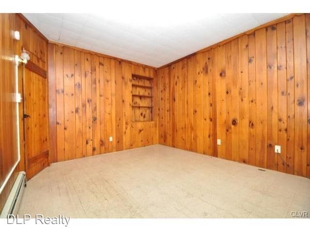 Foto del edificio - 2400 1/2 Freemansburg Ave