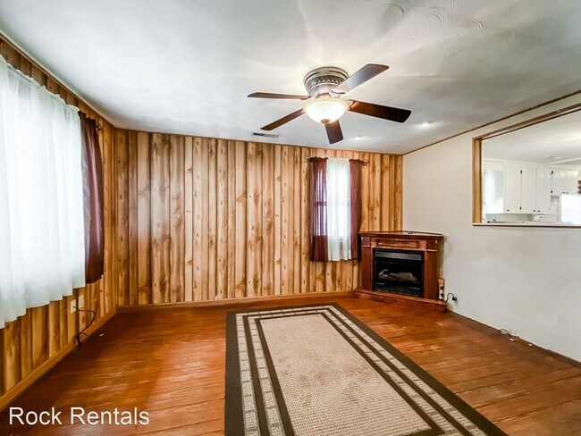 Building Photo - 3 br, 1 bath House - 1516 Woodlawn
