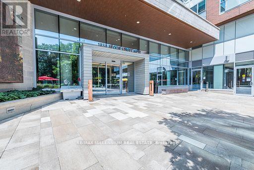 Photo du bâtiment - 1830-1830 Bloor St W