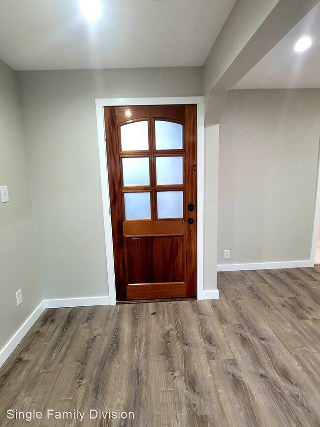 Foto del edificio - Studio, 1 bath House - 1214 Barton Hills D...