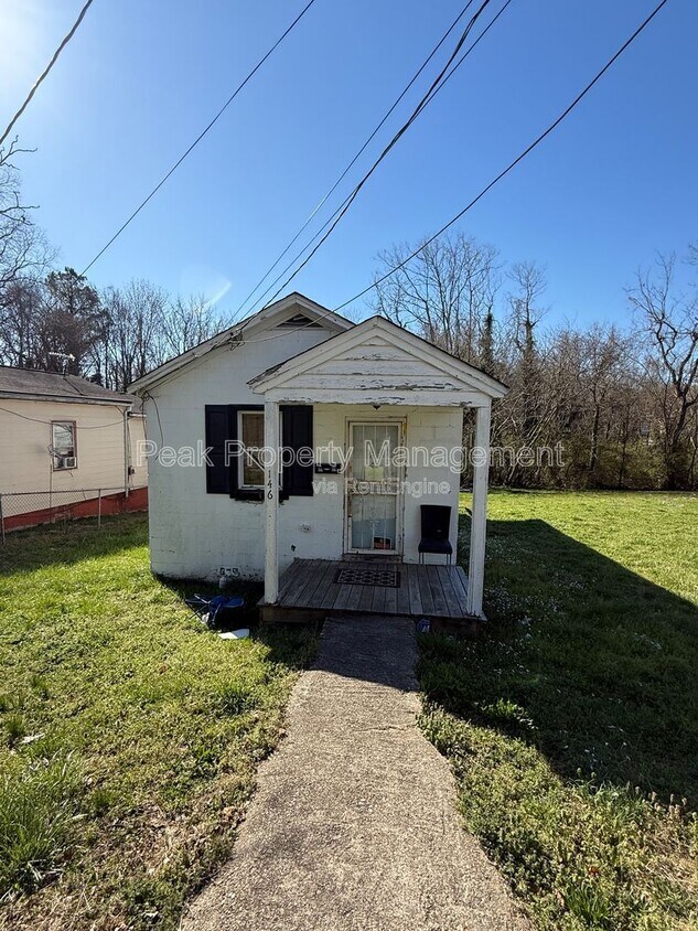 Foto del edificio - 146 St Mark St