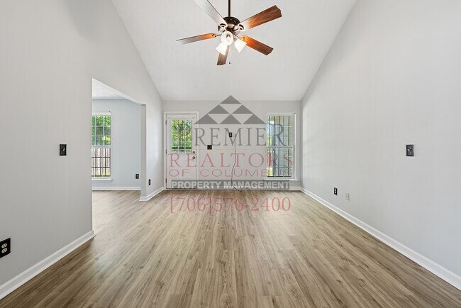 Building Photo - 5501 Ambervista Ct