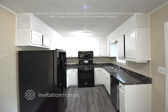 Building Photo - 2432 Brown Deer Trail NW