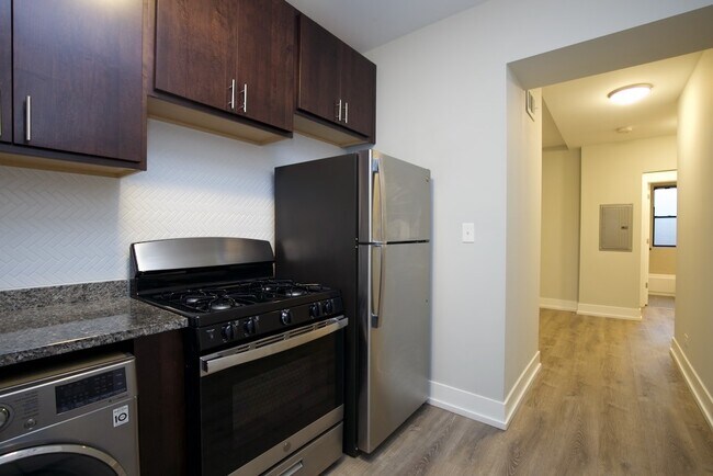 Foto del edificio - 1130 Maple Ave