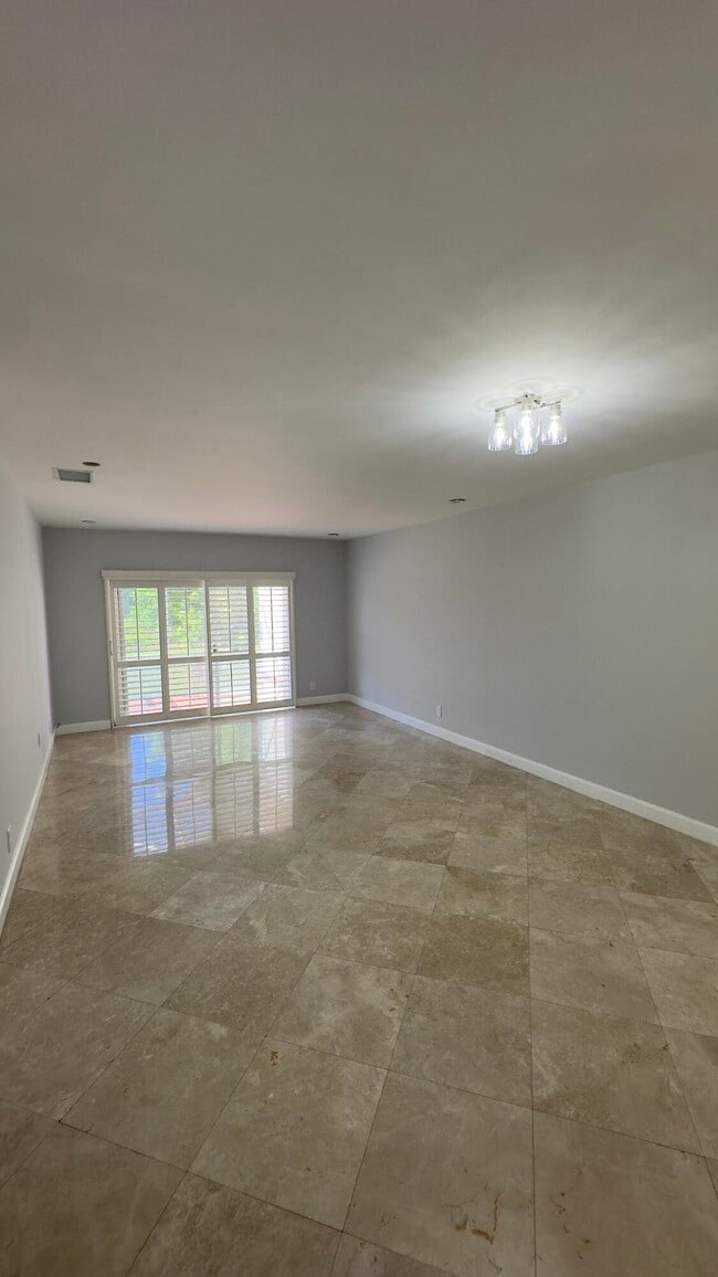Building Photo - 21032 Covington Dr