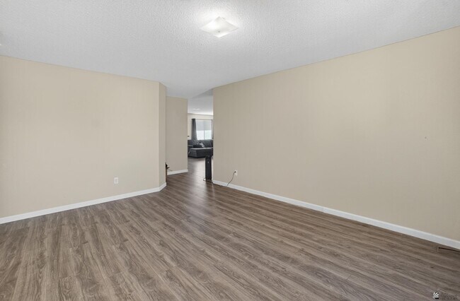 Building Photo - 4330 S Desert Willow Wy