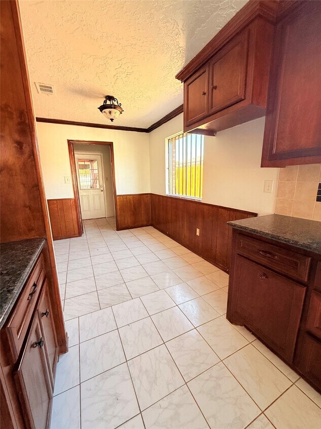 Foto del edificio - 12335 Huntington Field Dr