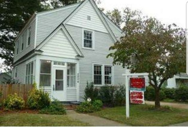 Building Photo - 2804 Keller Ave