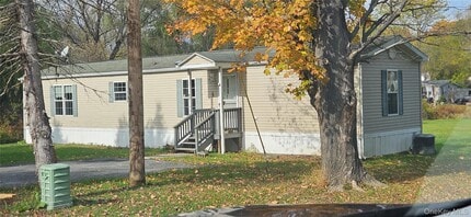 Building Photo - 1450 US-44