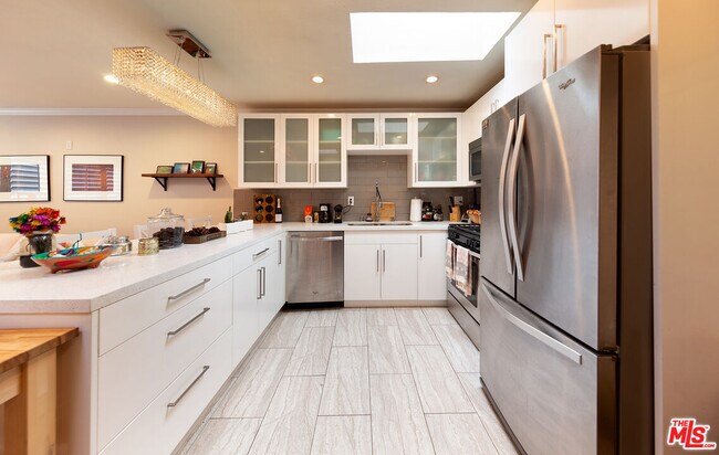 Foto del edificio - 938 Palm Ave