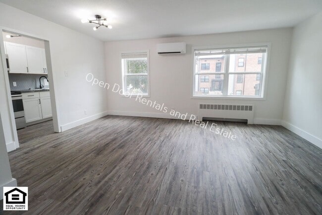 Foto del edificio - 1823 Griswold Dr