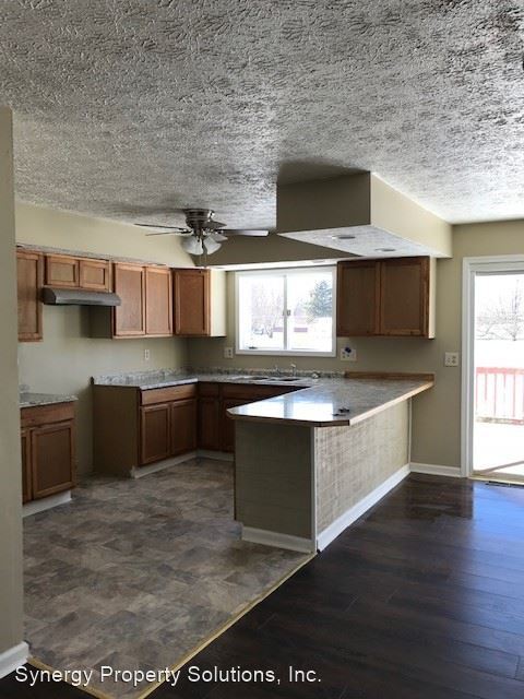 Primary Photo - 5 br, 3 bath House - Beal Rd 1105 Richland