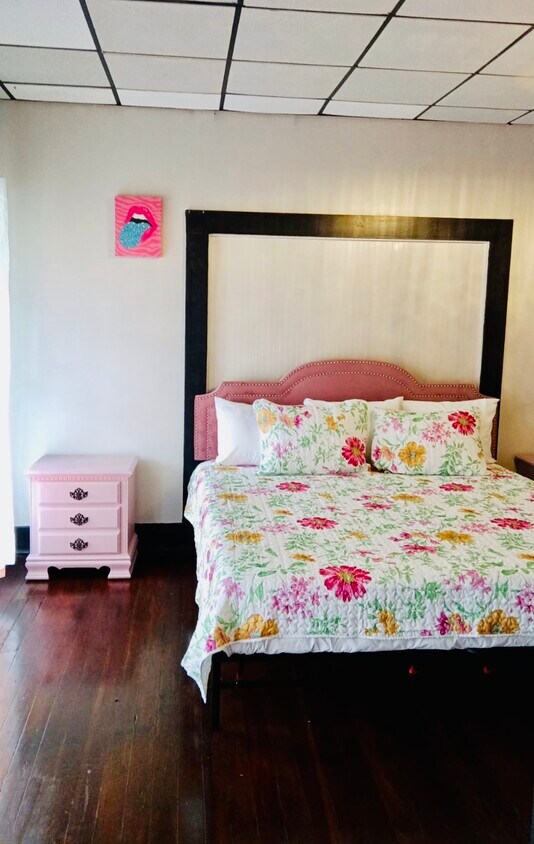 300 S Volusia Ave Unit 6, Orange City, FL 32763 Room for Rent in