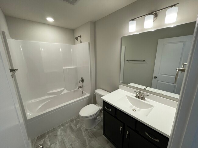 Building Photo - Copper Creek Villas