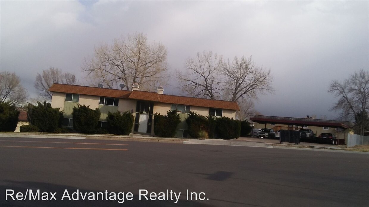 Building Photo - 2145 King St