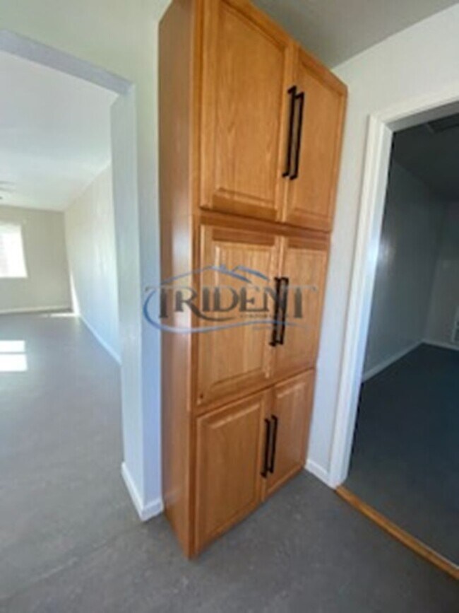 Foto del edificio - 2 bedroom, 2 bath house, plus a bonus room, located in the country.