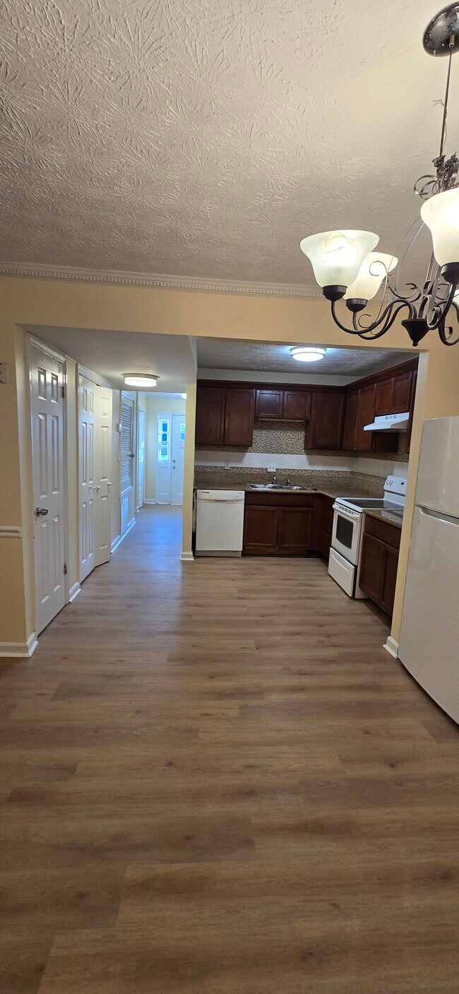 Foto del edificio - 2494 Lehaven Dr