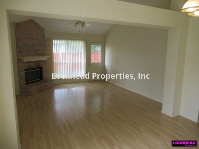 Building Photo - Cozy 3 Bedroom 2 Bath Terrell home in a Cu...