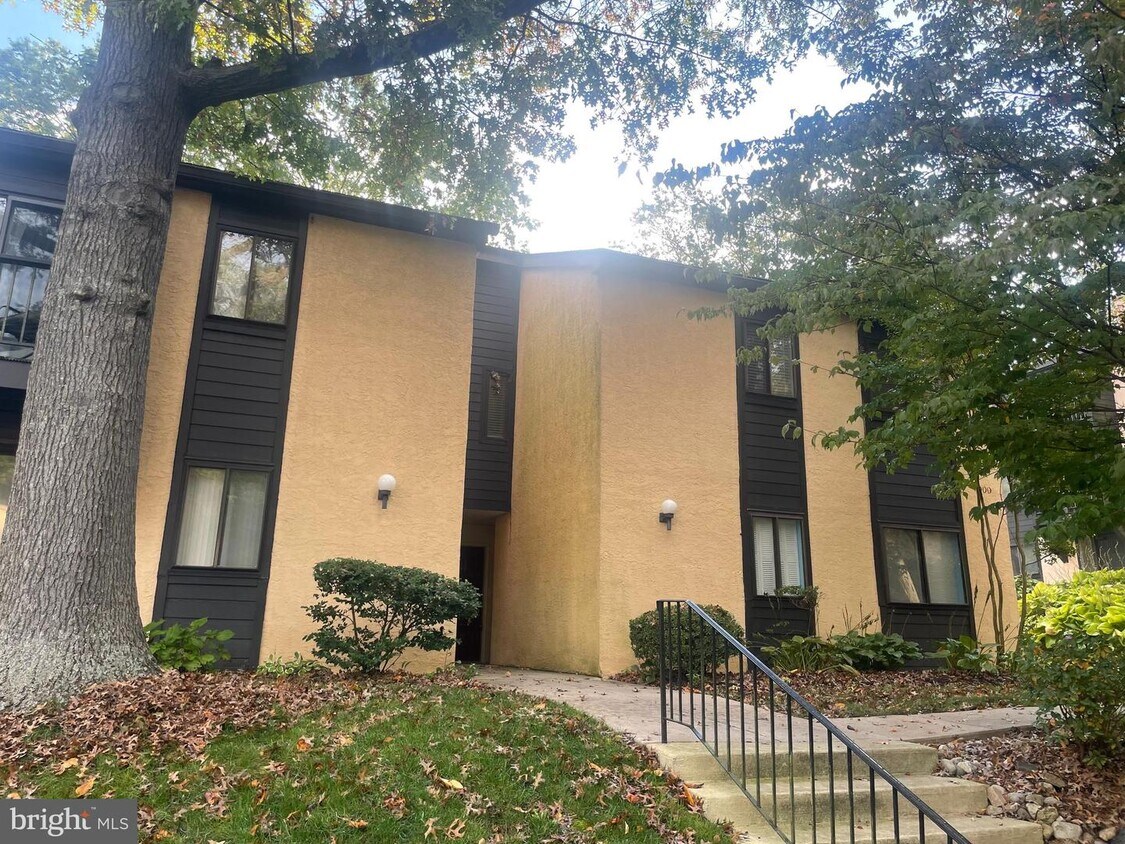 912 Painters Crossing Unit 912, Chadds Ford, PA 19317 Room for Rent