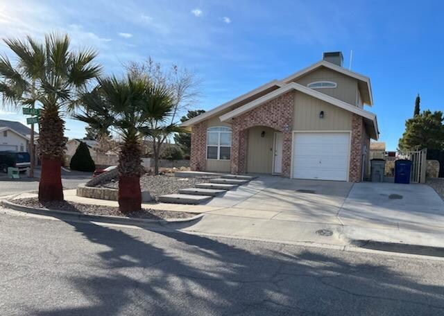 Foto principal - 11788 Corona Crest Ave