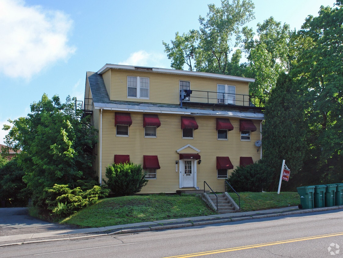 Primary Photo - 207 Hoosick St