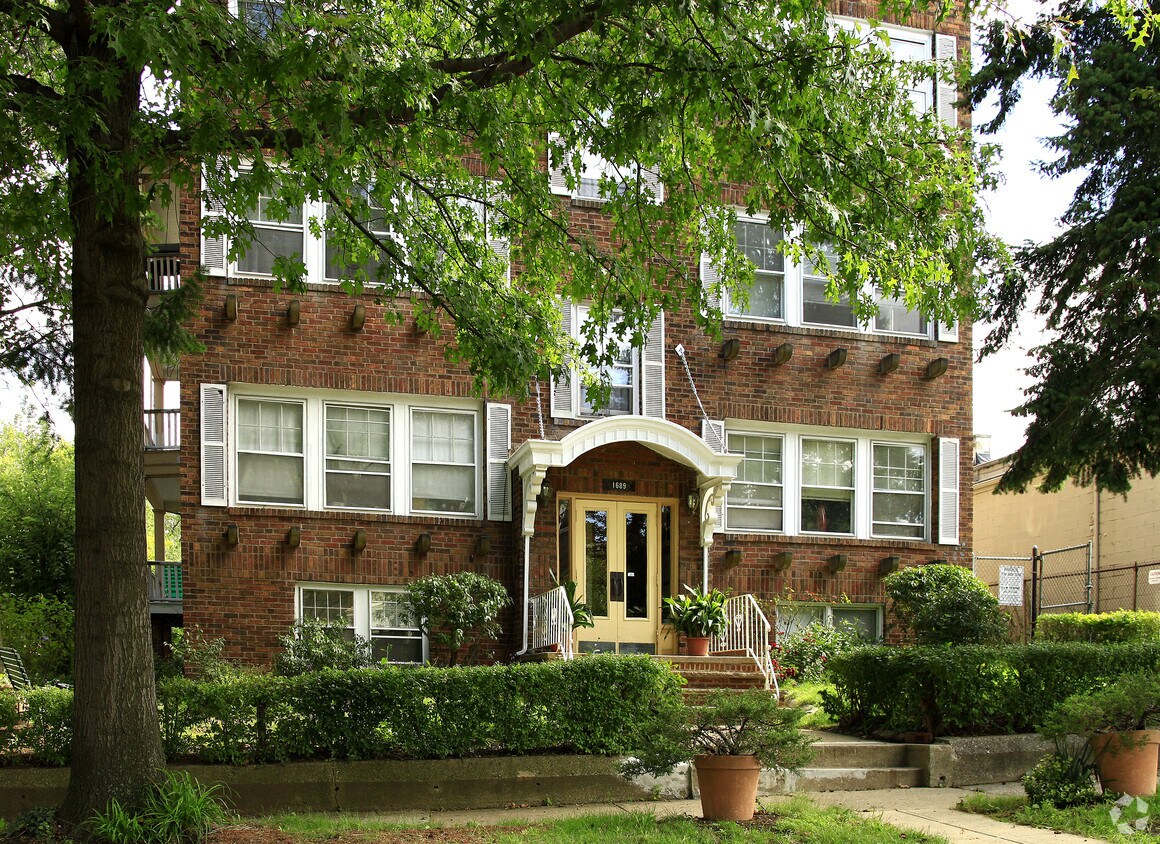 Foto del edificio - 1689 Eddington Rd