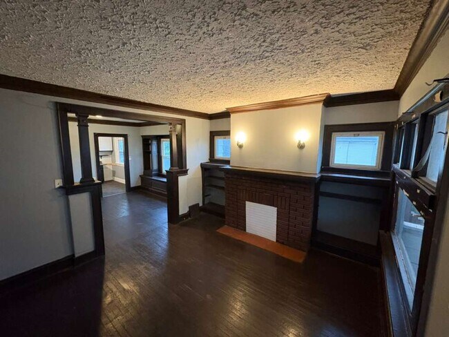 Foto del edificio - 12402 Benwood Ave