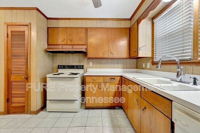 Foto del edificio - 4409 Scenic Dr